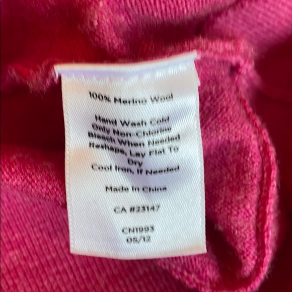 Talbots women’s size M merino wool pink top - Picture 7 of 7